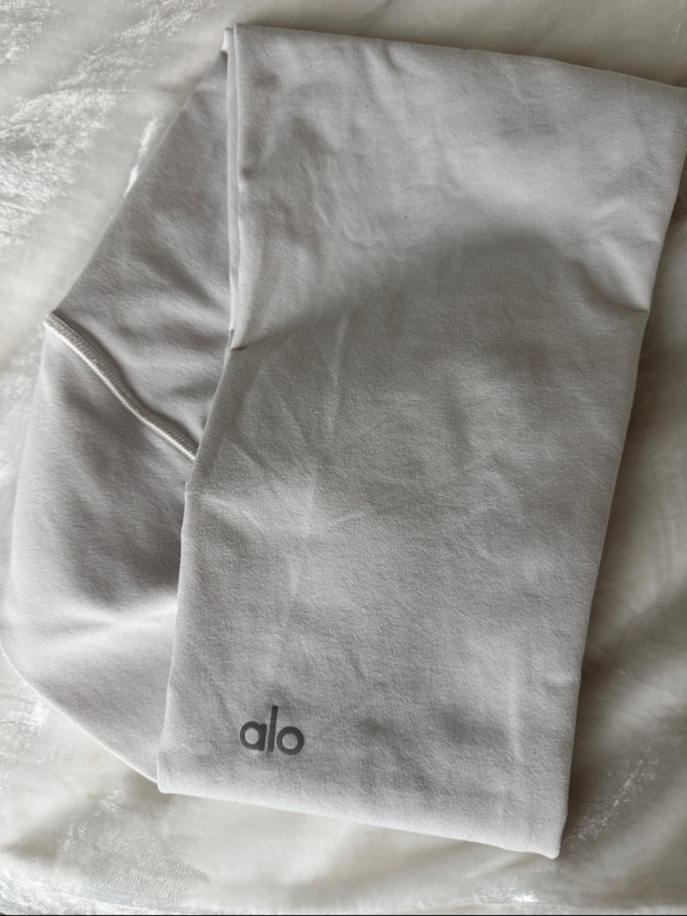 ALO High-Waist Airbrush Legging in Ivory - Picture 4 of 4